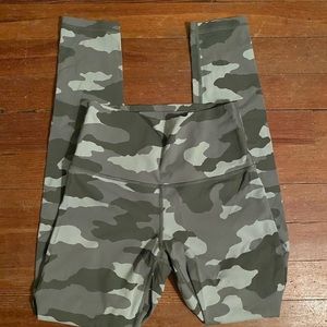 Aerie Camo Leggings